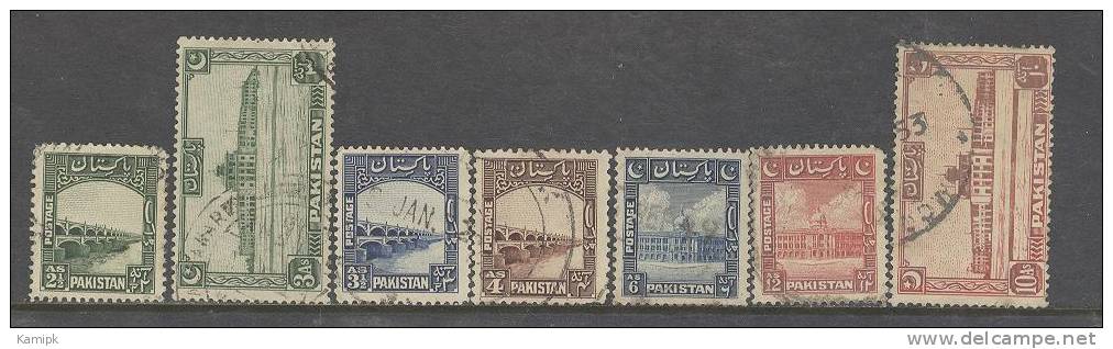 PAKISTAN USED STAMPS (FIRST REGULAR SERIES CRESECENT & STAR - 1948-1957) - Pakistan