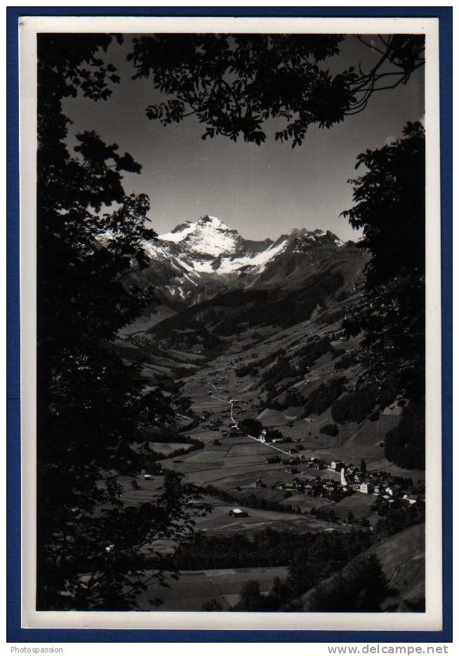 Elm Mit Hausstock. Glarus - Elm