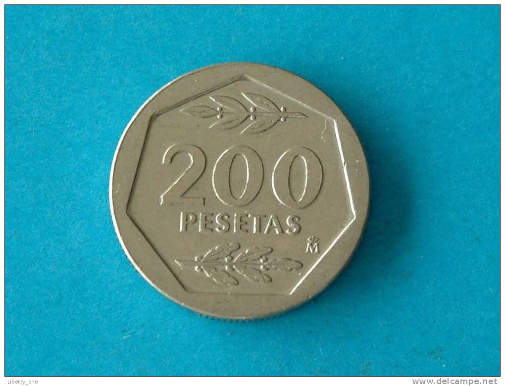 1986 - 200 PESETAS / KM 829 ( For Grade, Please See Photo ) ! - 200 Pesetas