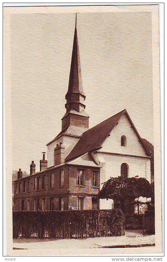 76. PAVILLY.  LA CHAPELLE  SAINTE AUSTREBERTHE. - Pavilly