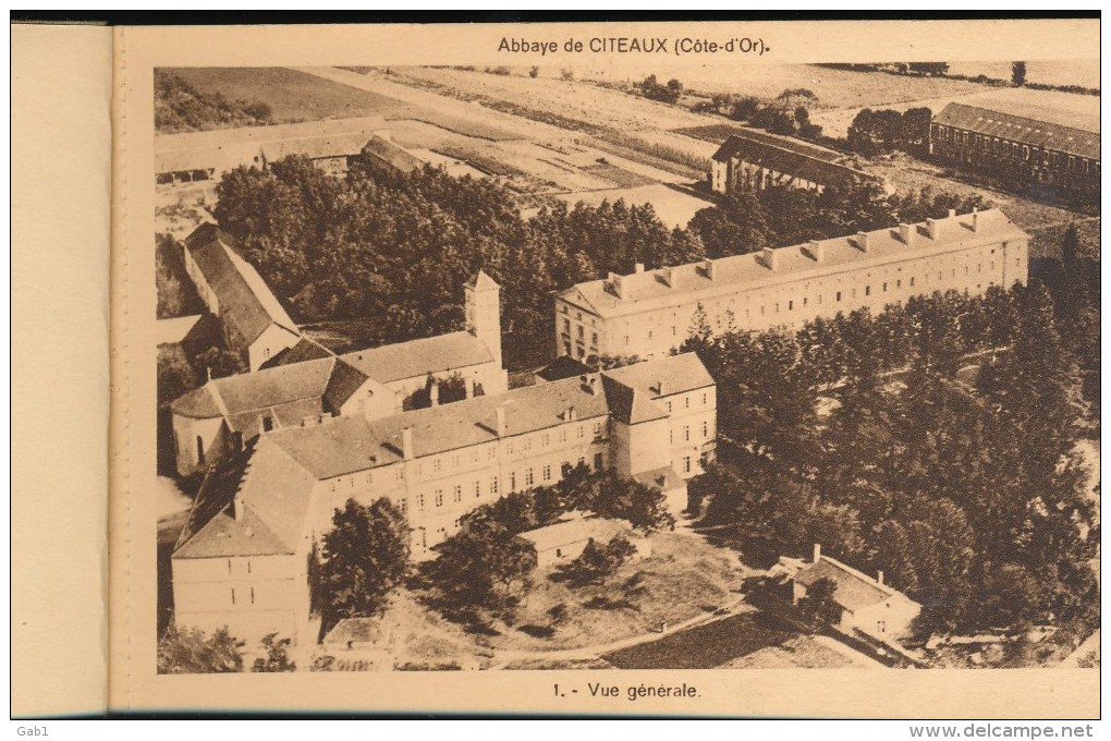 21 --- Carnet De 25 Cpsm .. Abbaye De Notre - Dame De Citeaux - Nuits Saint Georges