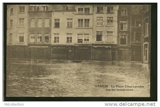 BELGIQUE NAMUR / La Place Lilon Envahie Par Les Inondations / - Autres & Non Classés