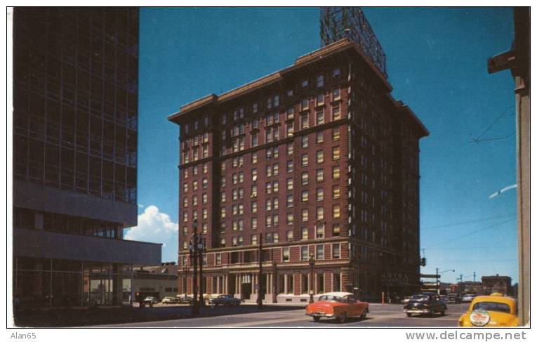 Hotel Newhouse, Salt Lake City Utah UT, US Autos Taxi With Chevron Advertisement, On C1950s Vintage Postcard, Lodging - Salt Lake City