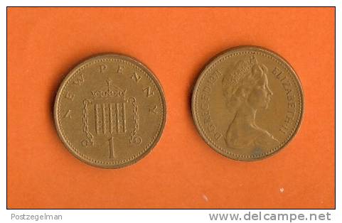 GREAT BRITAIN 1971-1981 1 New Penny Bronze QE II KM915 - 1 Penny & 1 New Penny