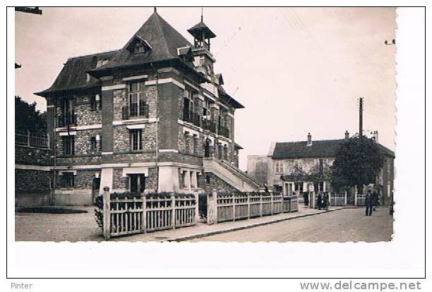 VERNOUILLET - L´Hôtel De Ville - Vernouillet