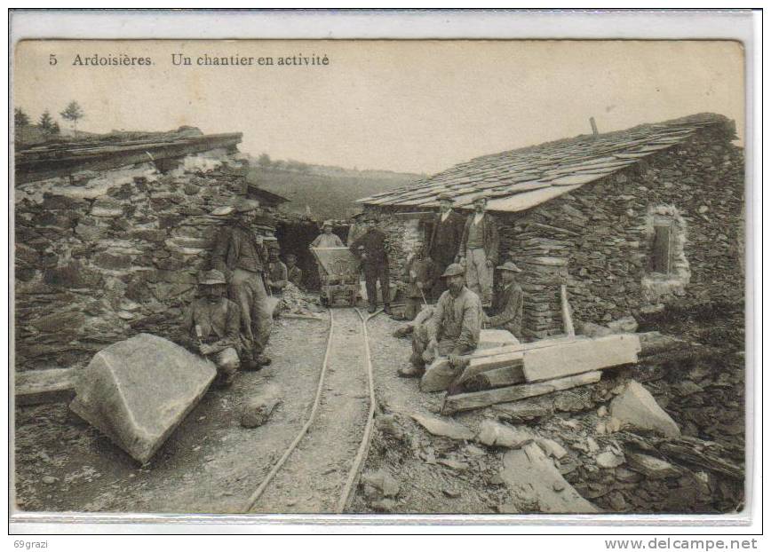 Lierneux  Ardoisieres  Un Chantier En Activité - Lierneux