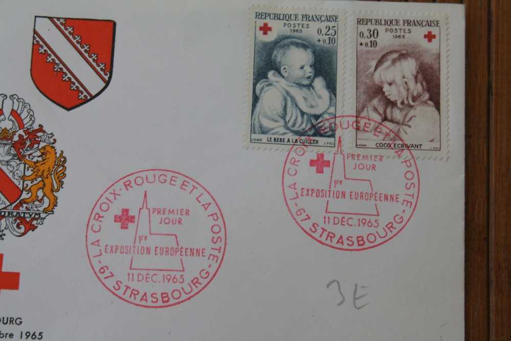 11-12-1965 Cachet  Commémoratif CROIX ROUGE & LA POSTE  Strasbourg - Red Cross- 1er Jour Emission Timbres De Noel  1965 - Rotes Kreuz