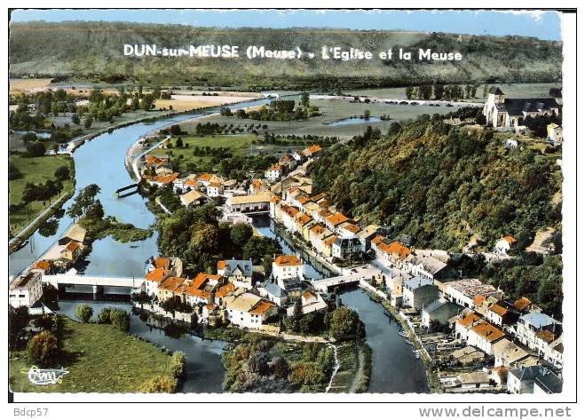 55 - MEUSE - DUN-SUR-MEUSE - L'église Et La MEUSE  - Vue Aérienne - Dentelée 10,4 X 14,8 - Dun Sur Meuse