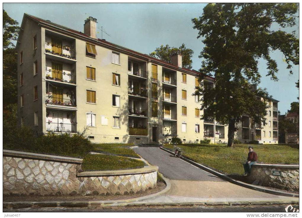 PARMAIN (95) Cpsm Residence La Ruche - Parmain