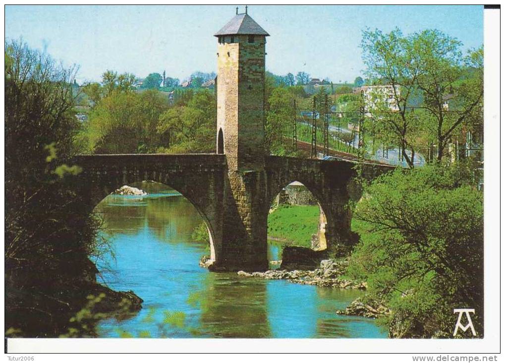 Orthez  - Le Vieux Pont  -  Edit. ARTPYR  -  K. 1510 - Orthez