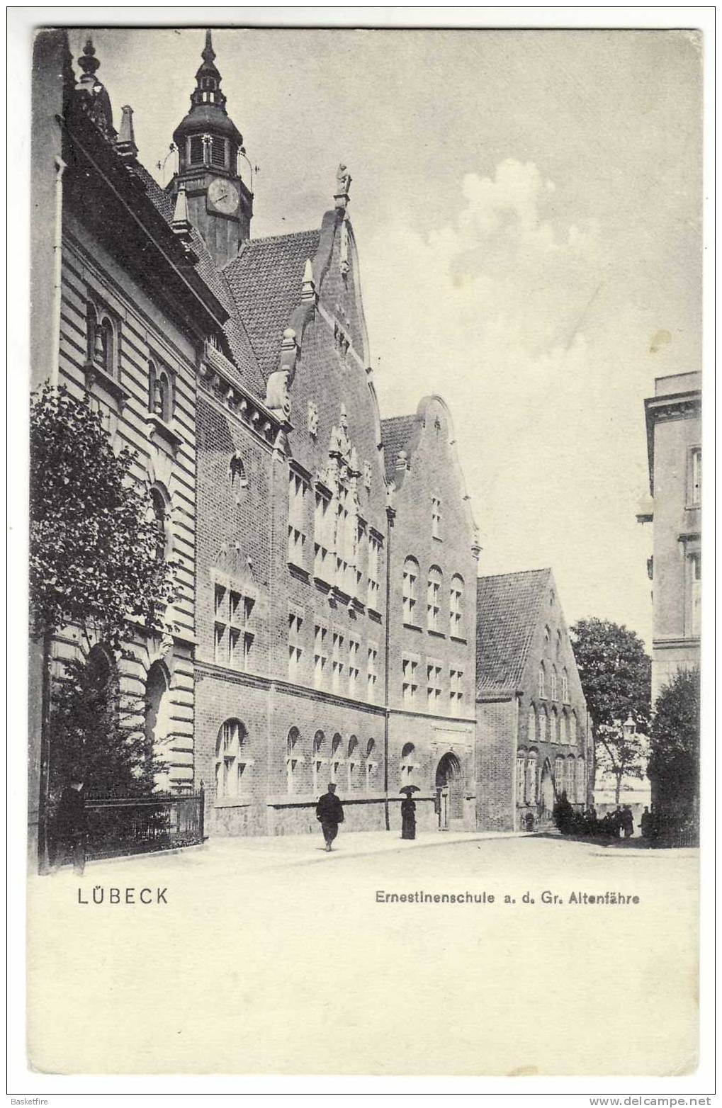 Lübeck : Ernestinenschule A.d. Gr. Altenfähre - Luebeck