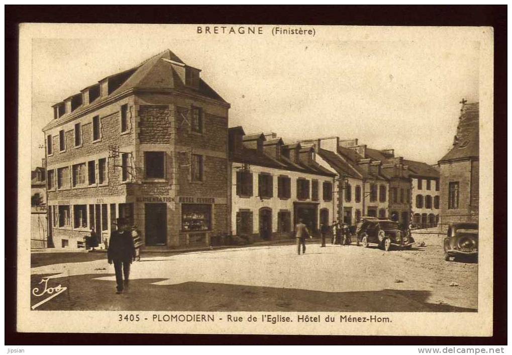 Cpa Du 29 Plomodiern Rue De L' Eglise  Hôtel Du Ménez - Hom   BR2 - Plomodiern