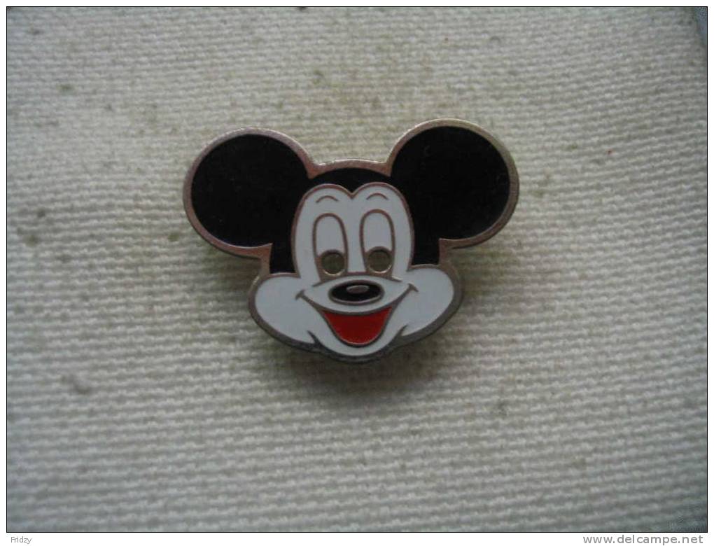 Pin´s MICKEY - Comics