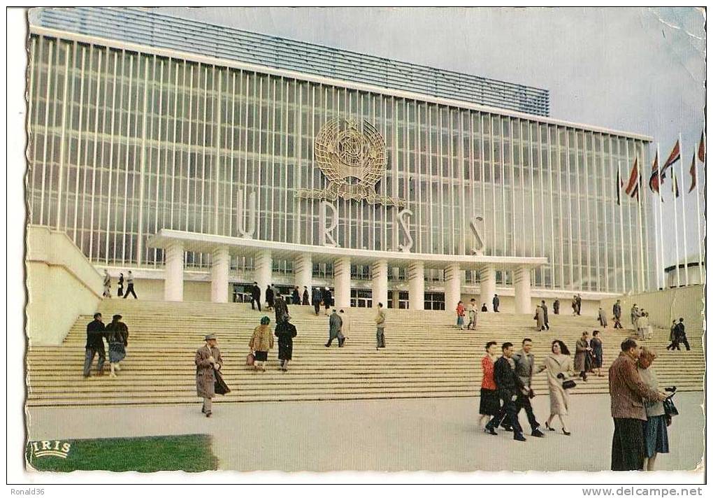 Cp BELGIQUE  BRUXELLES Exposition Internationale 1958 Pavillon De L'URSS ( Russie Russe ) Facade - Fiestas, Celebraciones