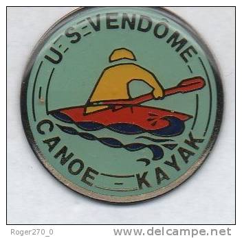 Canoë Kayak , US De Vendôme , Loir Et Cher - Kano