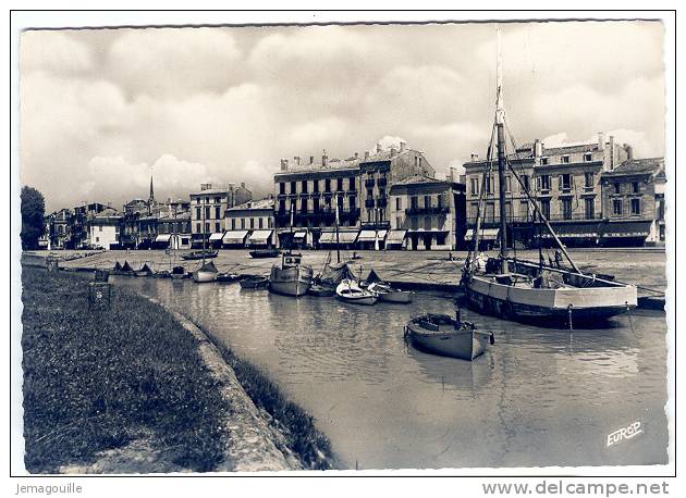 BLAYE 33 - Le Port - 501 - Edition De L´EUROPE PIERRON Sarreguemines - R-3 - Blaye