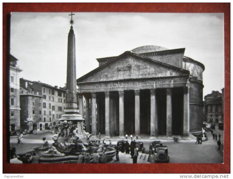 Roma - Il Pantheon / Taxi - Panthéon