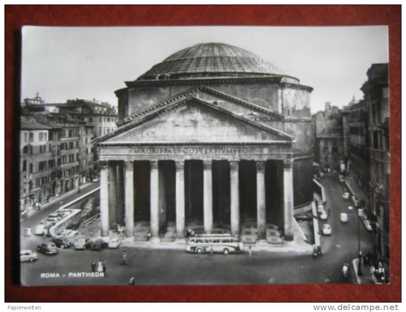 Roma - Il Pantheon / Auto / Autobus - Panthéon
