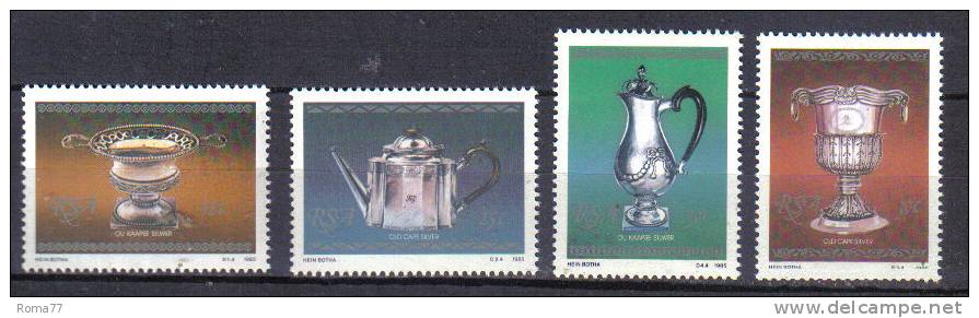SS2928 - AFRICA DEL SUD :  Serie N. 592/595  *** - Unused Stamps
