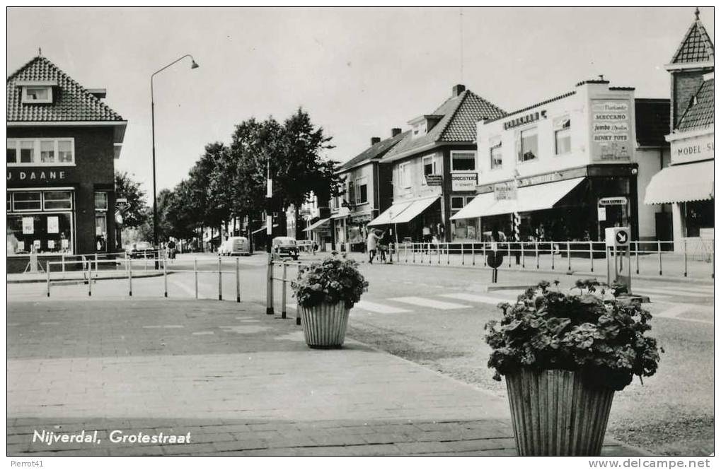 NIJVERDAL, Grotestraat - Nijverdal