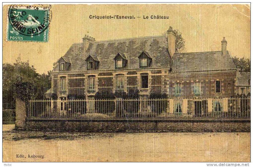 Criquetot L'esneval Rare CPA Toilee Du Chateau TBE - Criquetot L'Esneval