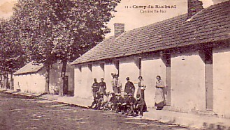 Le Camp Du Ruchard (37) : La Cantine - Barracks