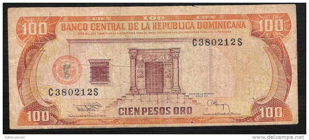 REPUBLIQUE DOMINICAINE P136   100  PESOS ORO   1994 F-VF - Dominicaine