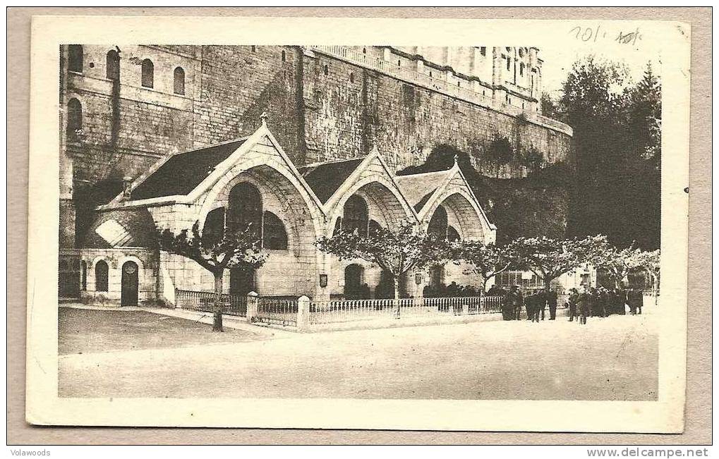 Francia - Cartolina Viaggiata X L'Italia : Lourdes - Le Piscine - 1947 - Lourdes