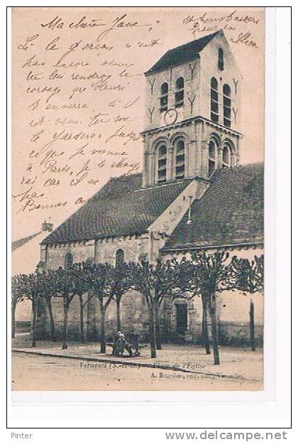 VERNEUIL - Place De L'église - Verneuil Sur Seine