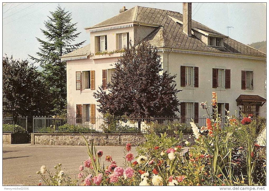 Le Val D'ajol ( Vosges) Pension De Famille " Les Buissonnets En 1978, Photo Ed Cim - Other & Unclassified