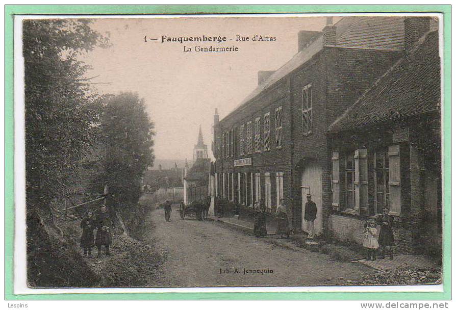 62 - FAUQUEMBERGUES --  Rue D'Arras - La Gendarmerie - Fauquembergues