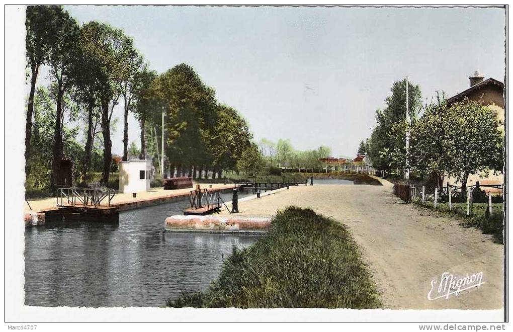 CHATILLON COLIGNY 45 Les Bords Du Canal L' Ecluse Editions Mignon Carte Dentelée Véritable Photo - Chatillon Sur Loire