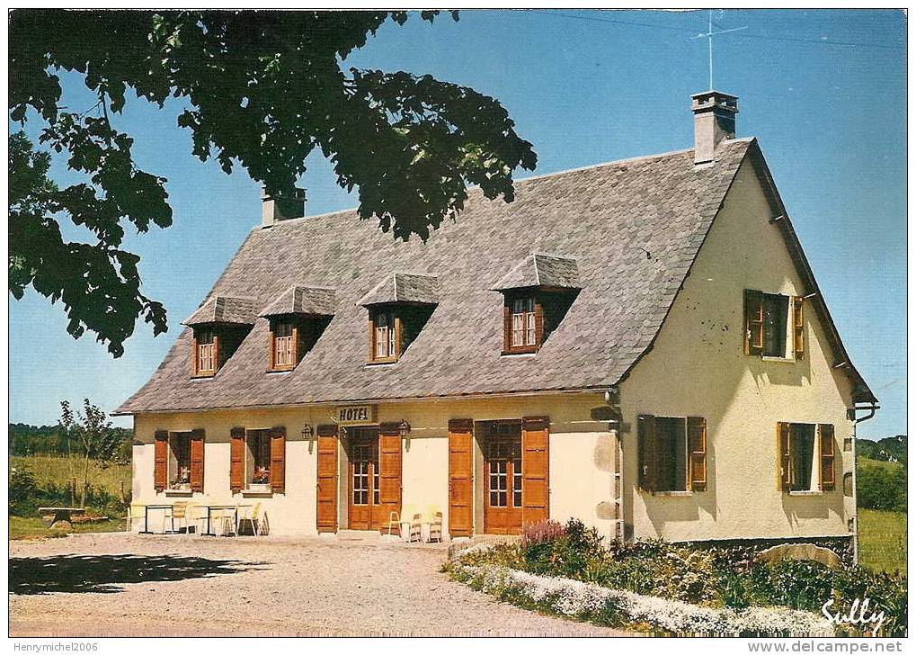 Cantal- Jaleyrac , Auberge De La Ferme , Hotel Bar Restaurant , Les Plaines De Jaleyrac , Photo Sully Ed - Other & Unclassified