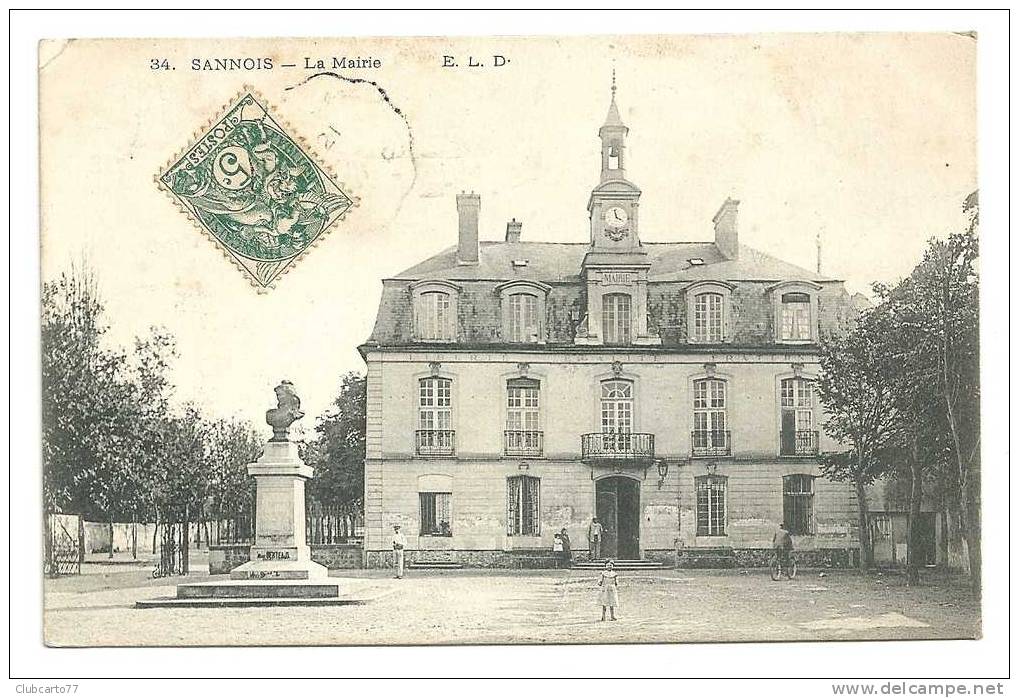 Sannois (95) : Mairie Env 1907 (animée). - Sannois