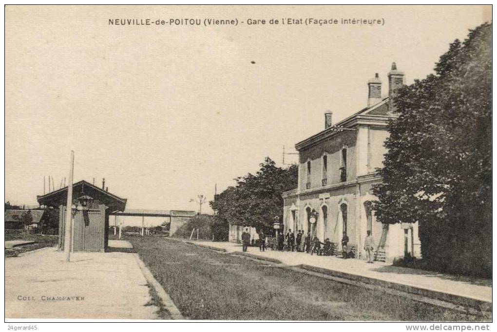 CPA NEUVILLE EN POITOU (Vienne) - Gare De L´Etat (Façade Intérieure) - Neuville En Poitou