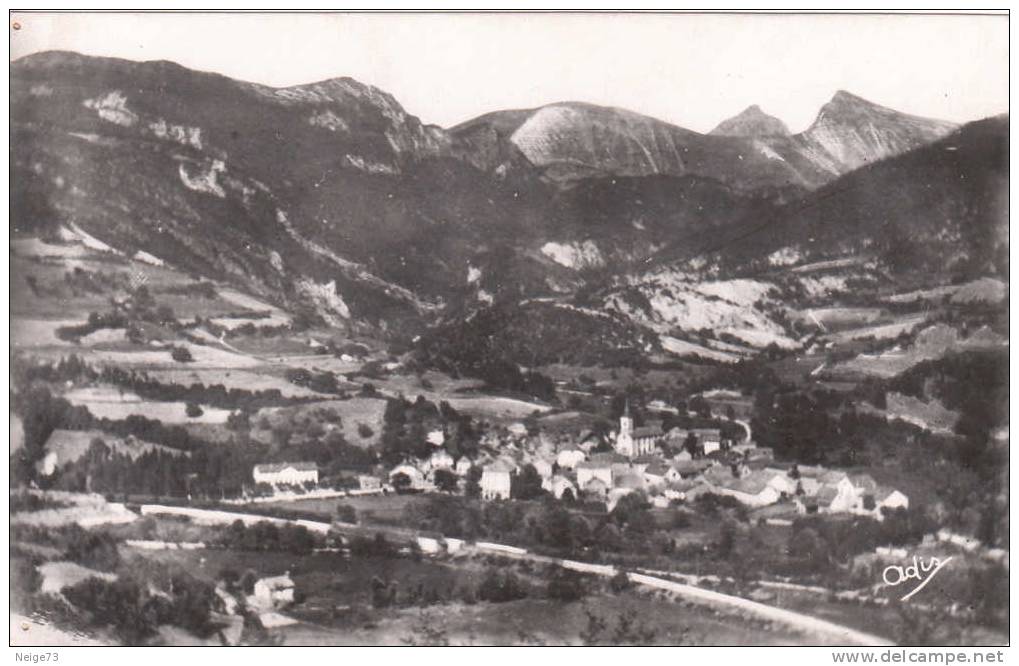 Carte Des Années 50 Du 05 - St Julien En Beauchene - Vue Générale Et Le Moulin - Other & Unclassified