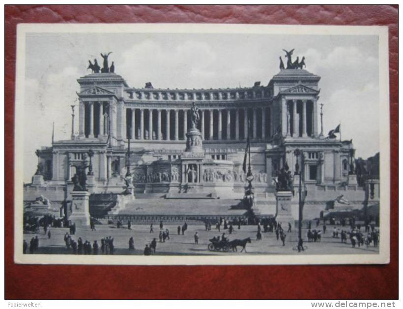 Roma - Monumento A Vittorio Emanuele II - Altare Della Patria