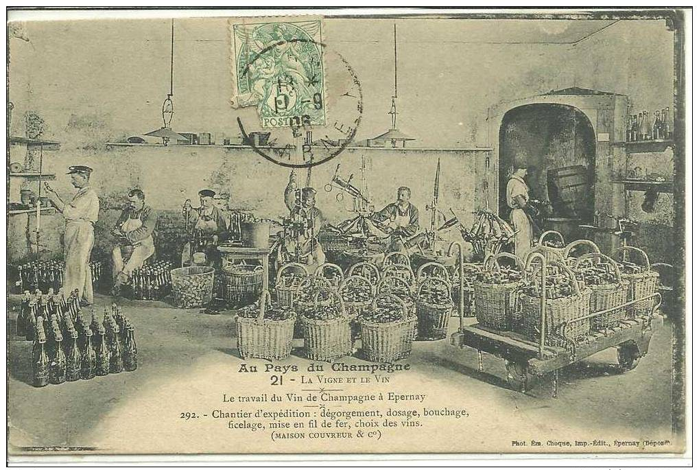 51,EPERNAY, Le Travail Du Vin De Champagne,Chantier D'Expédition:dégorgement, Dosage, Bouchage, Maison COUVREUR Et Cie - Epernay