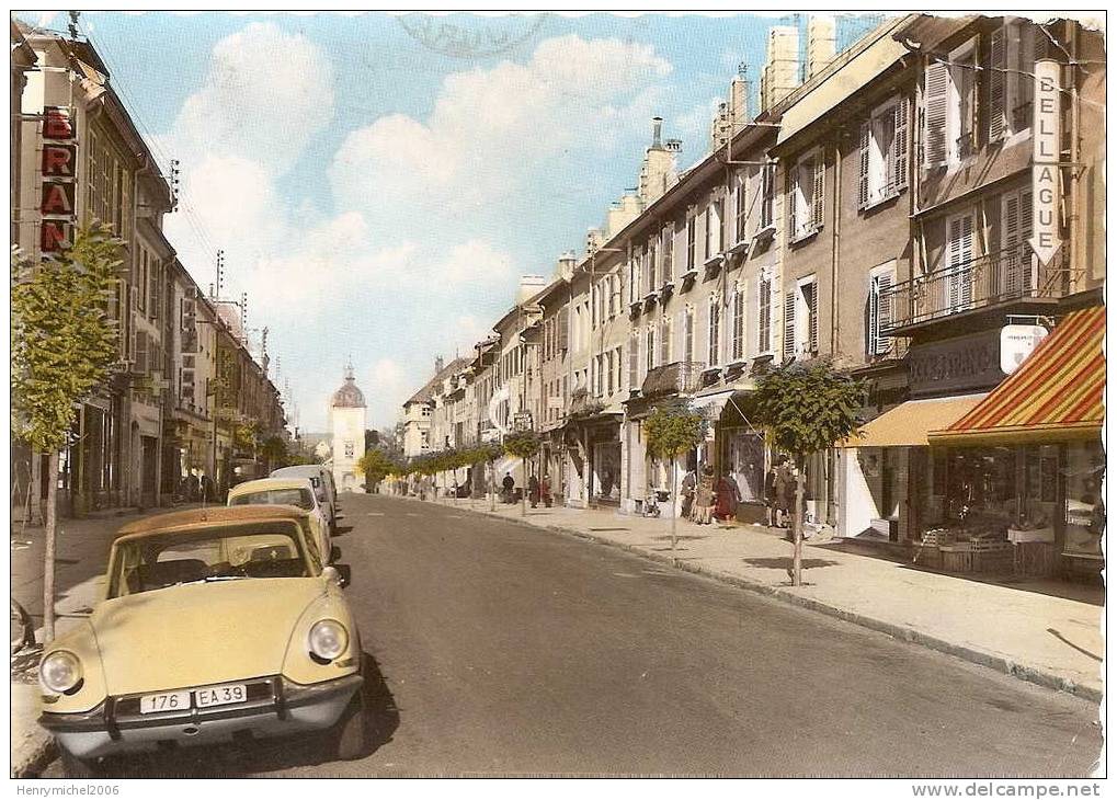 Jura - Champagnole , Avenue De La République Voiture Ds En 1966 - Champagnole