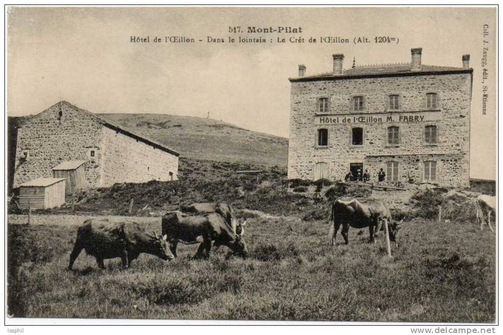 Mont Pilat - Hôtel Œillon - Dans Le Lointain Le Crêt De Œillon - Mont Pilat