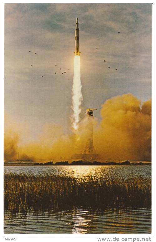 Apollo 8 1st Manned Saturn V Space Flight, On C1960s Vintage Postcard, Kennedy Space Center - Spazio