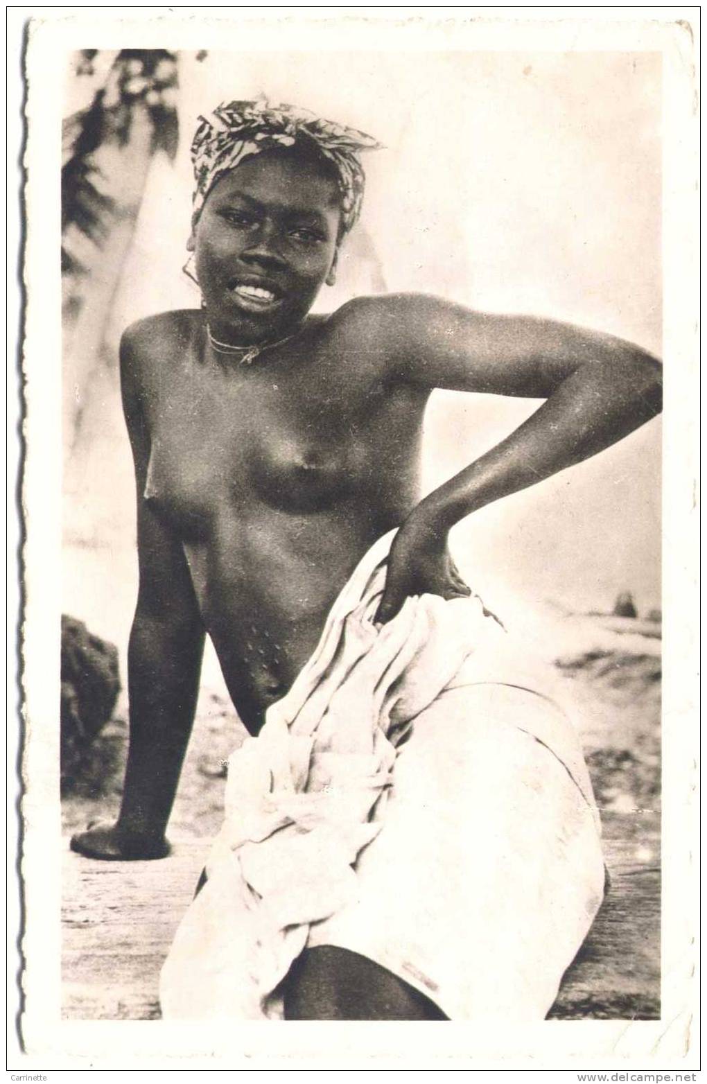 DAHOMEY - Jeune Fille De La Côte - Seins Nus - Dahomey