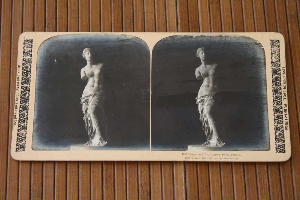 CARD STÉRÉOSCOPIQUE STEREOSCOPIC Stéréoskopisch:IMPERIAL SERIES 1901 VENUS DE MILO MUSEE DU LOUVRE PARIS FRANCE - Cartes Stéréoscopiques