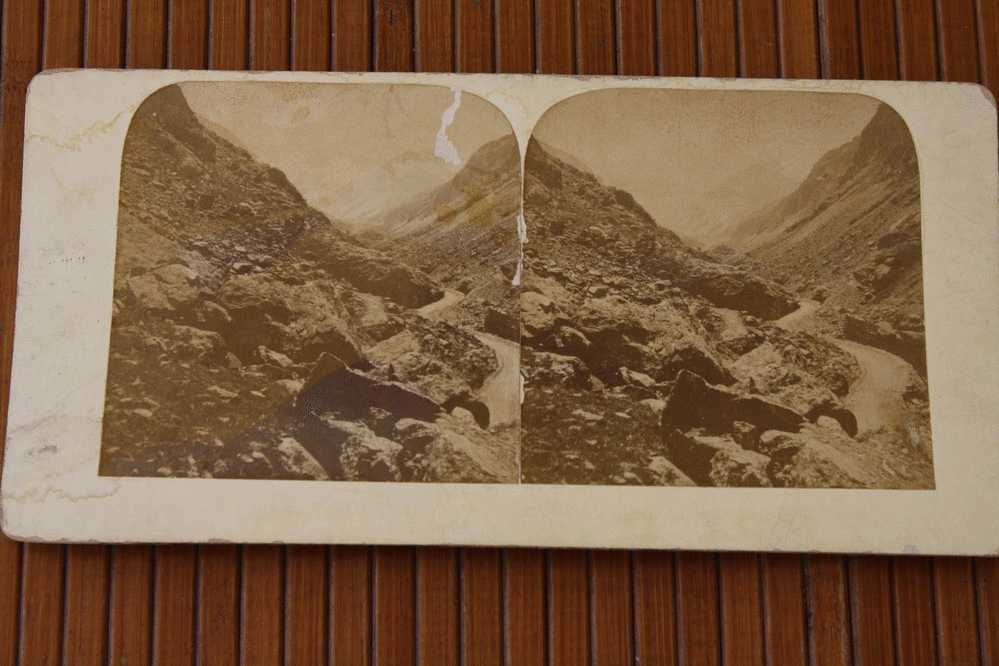 CARD STÉRÉOSCOPIQUE STEREOSCOPIC Stéréoskopisch: LE CHAOS ROUTE DE GAVARNIE Chaos De Coumély. Gedre - Gavarnie / 65 - Ha - Stereoscope Cards