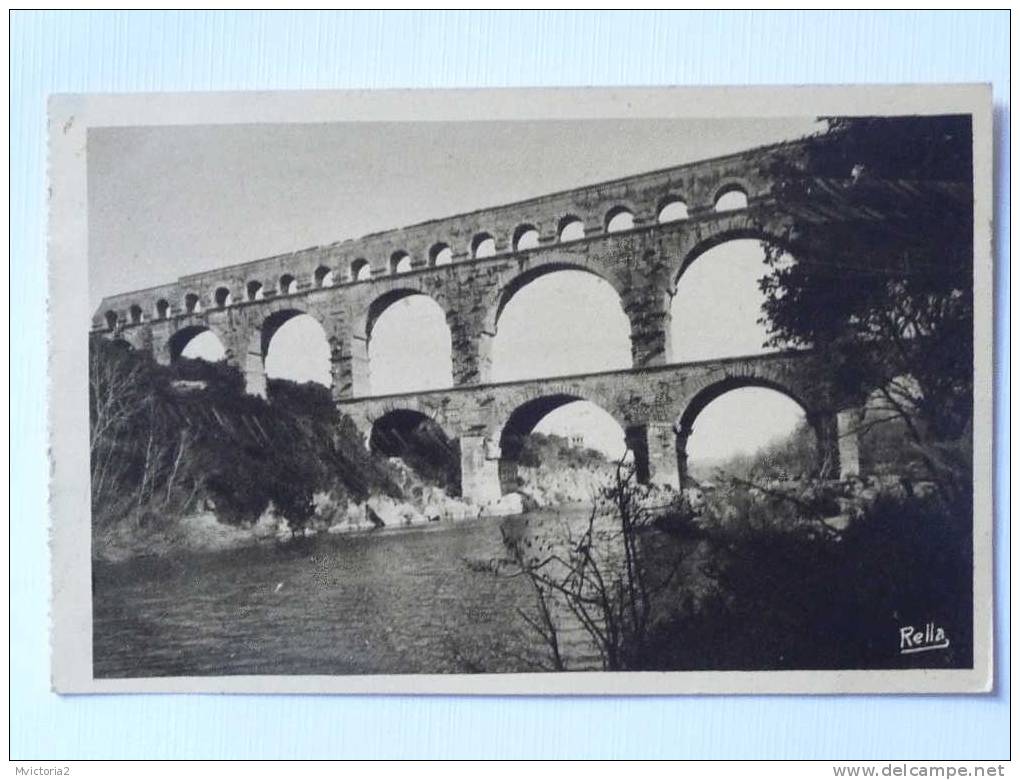 LE PONT DU GARD - Remoulins