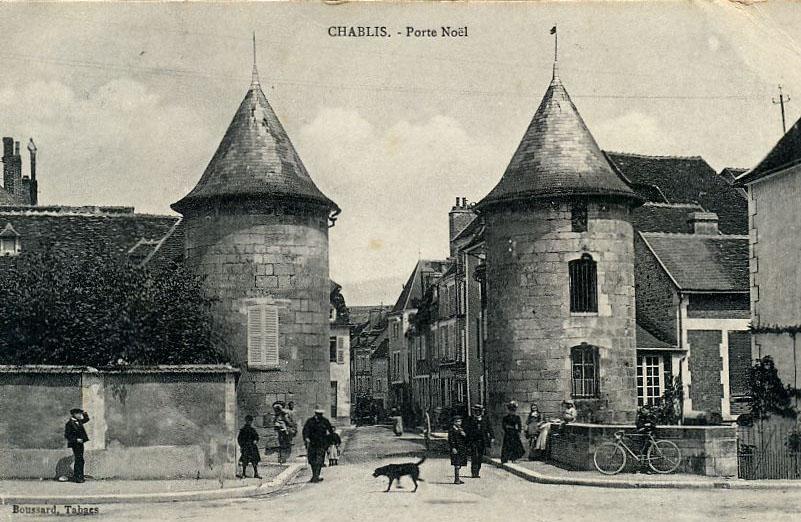 89 - CHABLIS - Porte Noël - Chablis