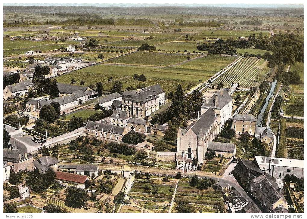 Indre Et Loire - Bourgueil , Vue Aérienne , L'abbaye , Ed Photo Cim - Other & Unclassified