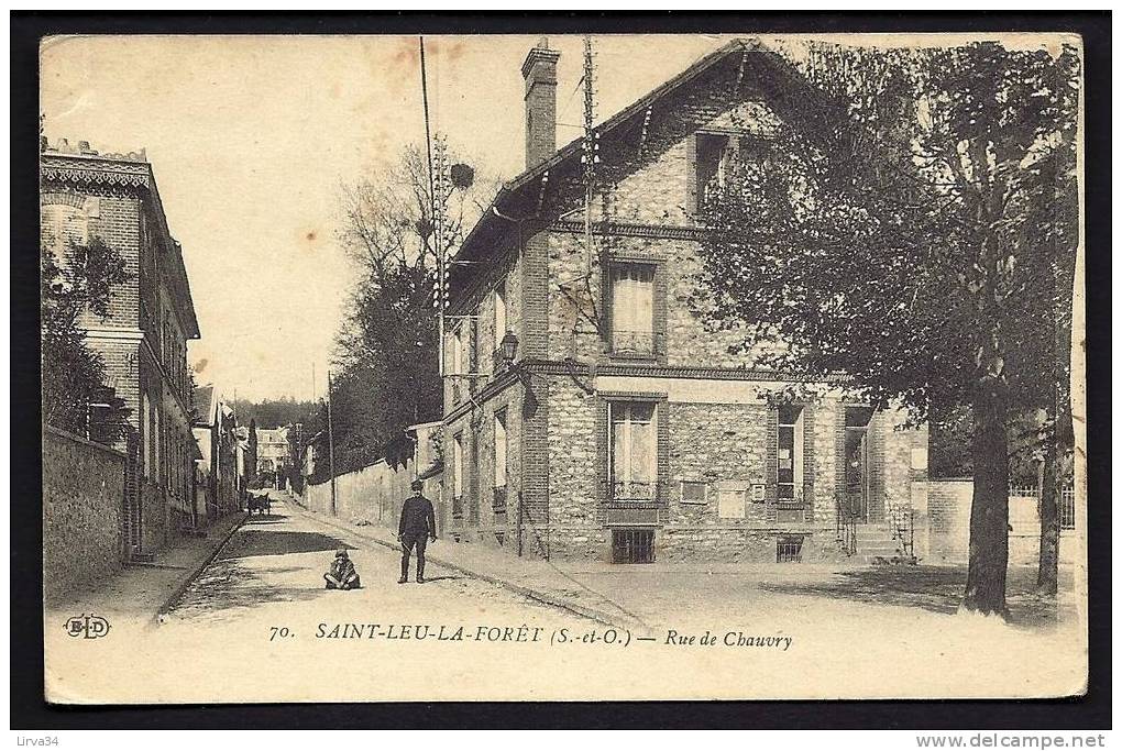 CPA  ANCIENNE- FRANCE- SAINT-LEU (95)- LA RUE DE CHAUVRY AVEC ANIMATION - Saint Leu La Foret