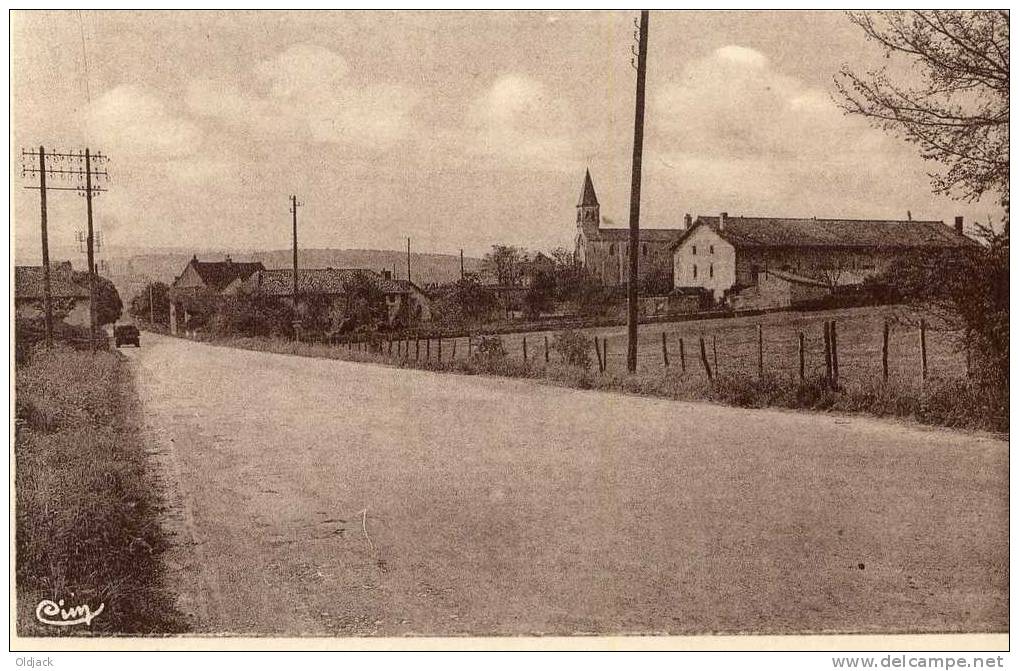 LACROST  Eglise Et Les Fermes - Autres & Non Classés