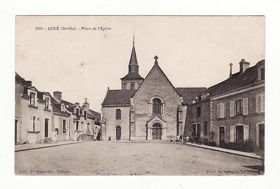 CARTE  1910 LOUE - PLACE DE L'EGLISE - Loue